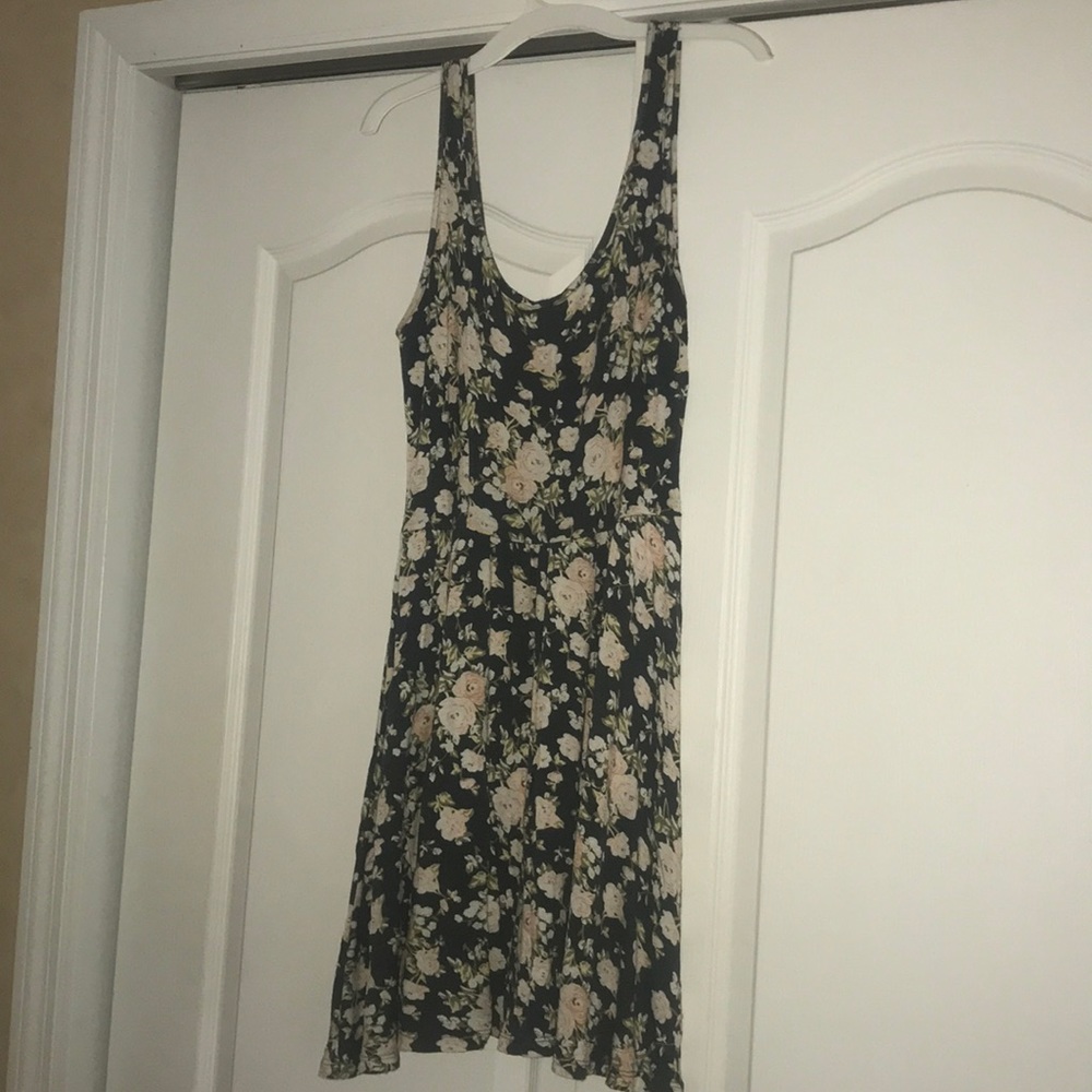 AE Don’t Ask Why Rose Printed Dress